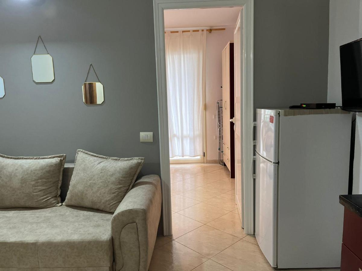Lungomare Vlore Con Garage Privato 2 Apartment Exterior foto